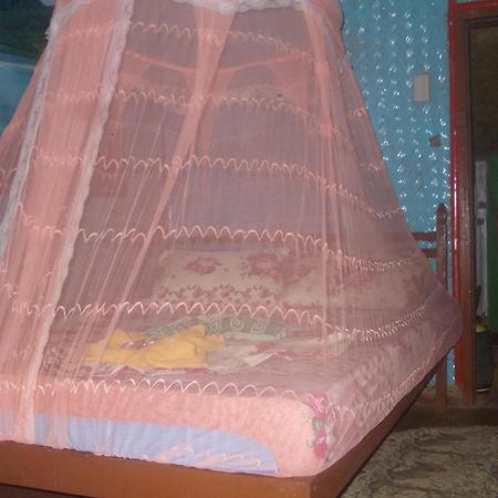 Islandfront II Bed & Breakfast Ел Нидо Екстериор снимка